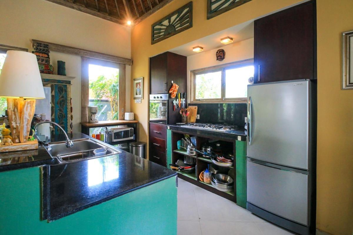 3 Bed Pool And Villa